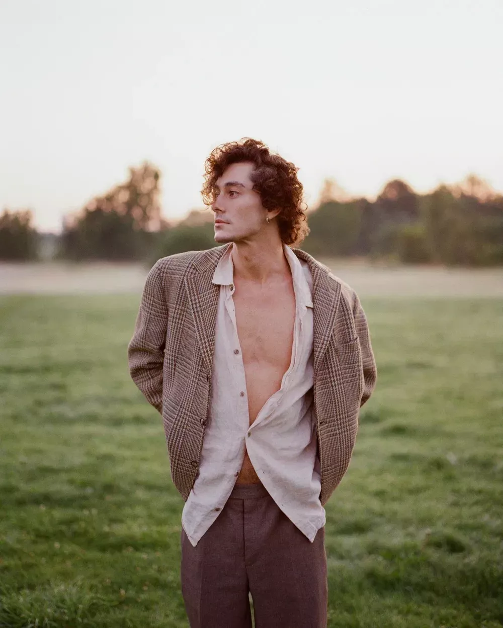 
                Анар: "Самое настоящее преступление – тратить жизнь на то, что ты не любишь"            