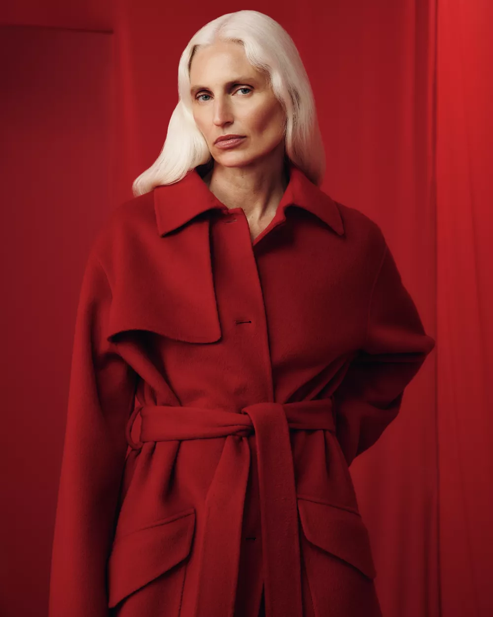 Карина Нигай на арт-показе и не только: дайджест fashion-новостей