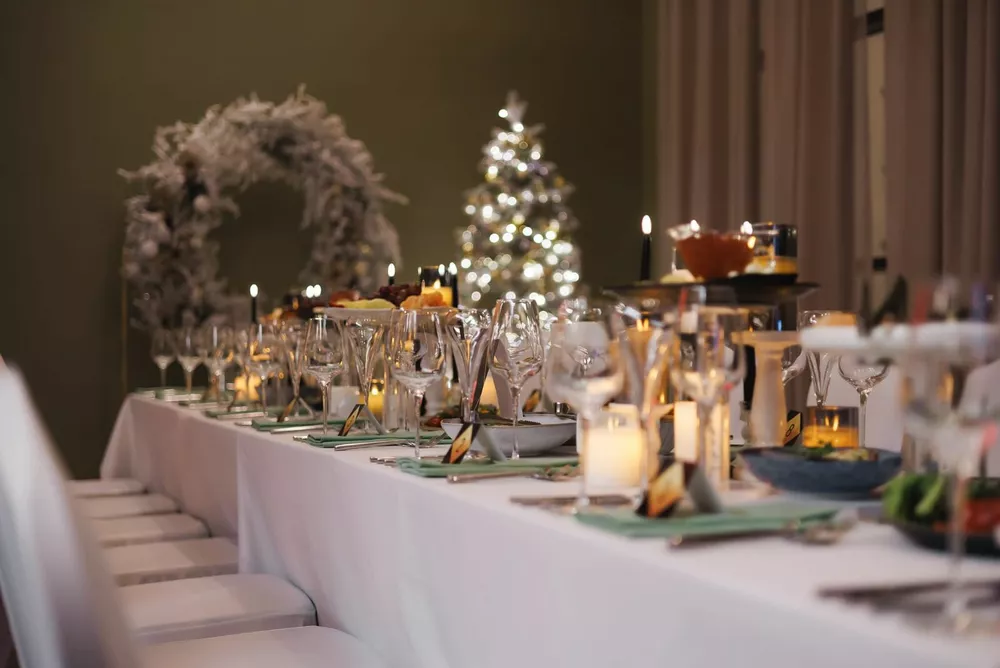 
                Курорты Красной Поляны: рождество над облаками            