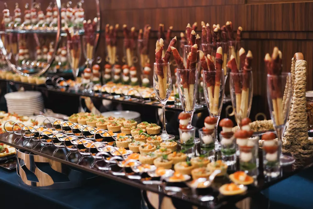 
                Курорты Красной Поляны: рождество над облаками            