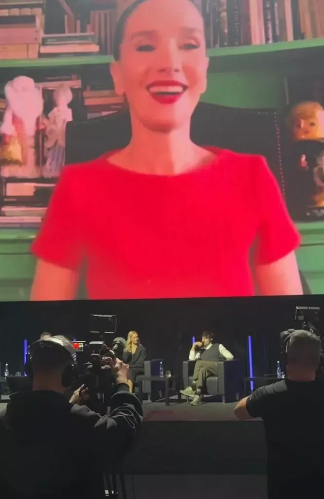 Наталия Орейро о России: "Мой сын обожает эту страну"
Наталия Орейро о России: "Мой сын обожает эту страну"