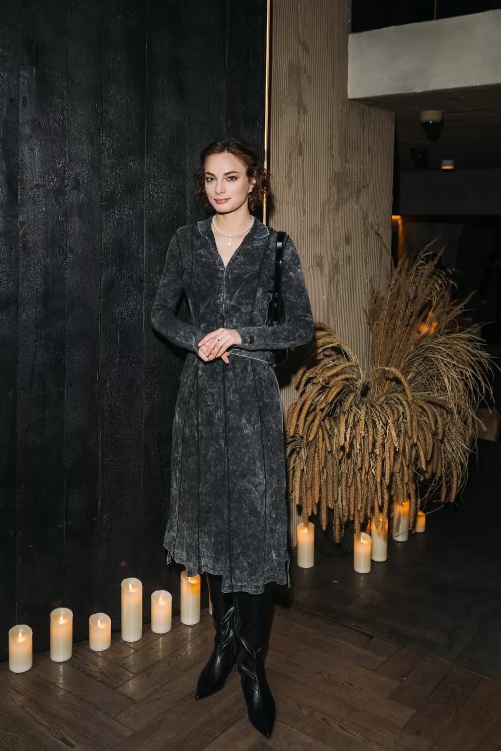 Ольга Сутулова, Юрий Быков, Елена Николаева и другие на бранче фестиваля авторского кино "Зимний"