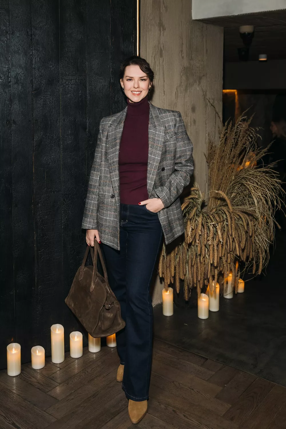 Ольга Сутулова, Юрий Быков, Елена Николаева и другие на бранче фестиваля авторского кино "Зимний"