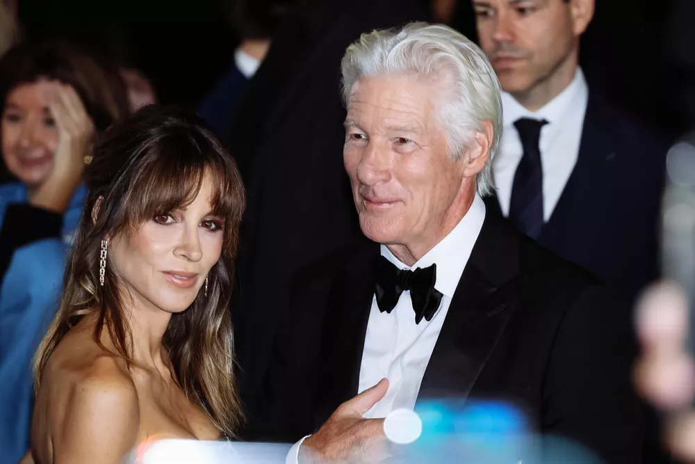 Ричард Гир раскрыл строгое правило своего брака
Ричард Гир раскрыл строгое правило своего брака