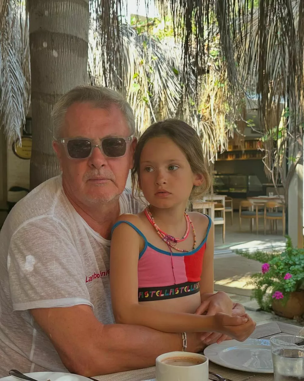 Виктория Исакова показала редкие фото дочери в ее день рождения
Виктория Исакова показала редкие фото дочери в ее день рождения