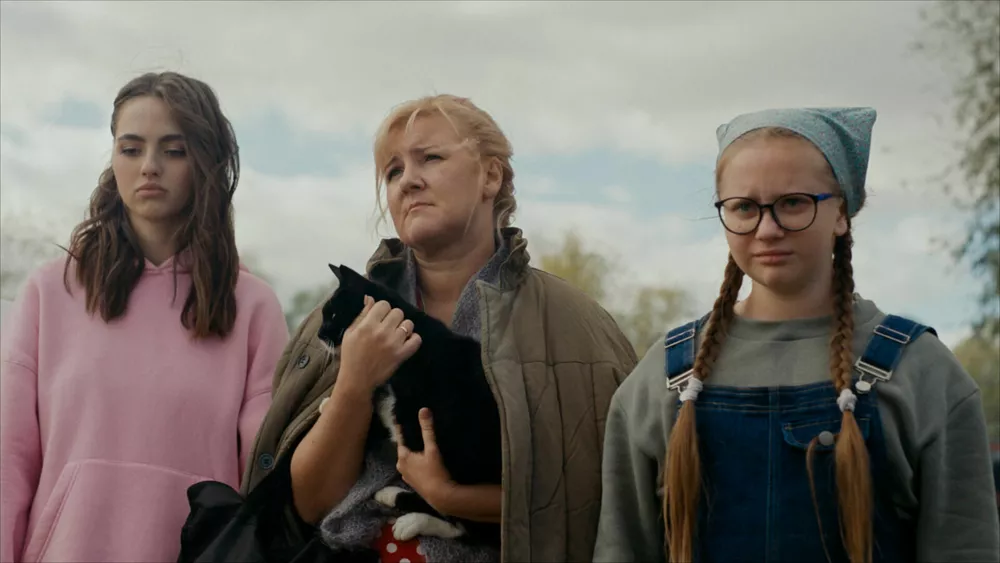 Все ради родных: 6 лент, где семья идет на подвиги ради спасения близких
Все ради родных: 6 лент, где семья идет на подвиги ради спасения близких