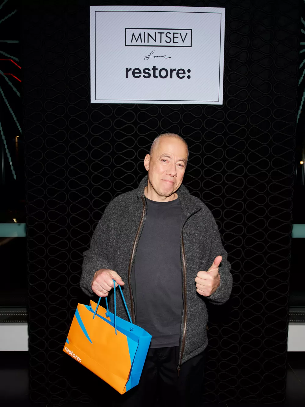 
                Павел Табаков, Юлианна Караулова, Софья Синицына на закрытой презентации в центре Москвы            