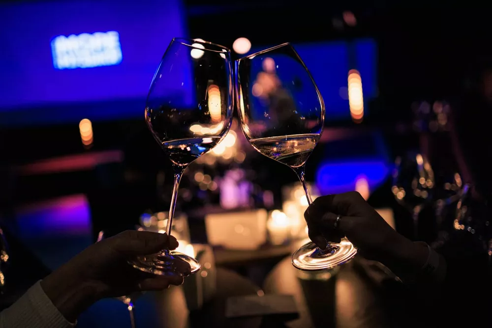 За что пьем 20 ноября? Идеальные пары, эногастрономические эксперименты и дни рождения любимых ресторанов