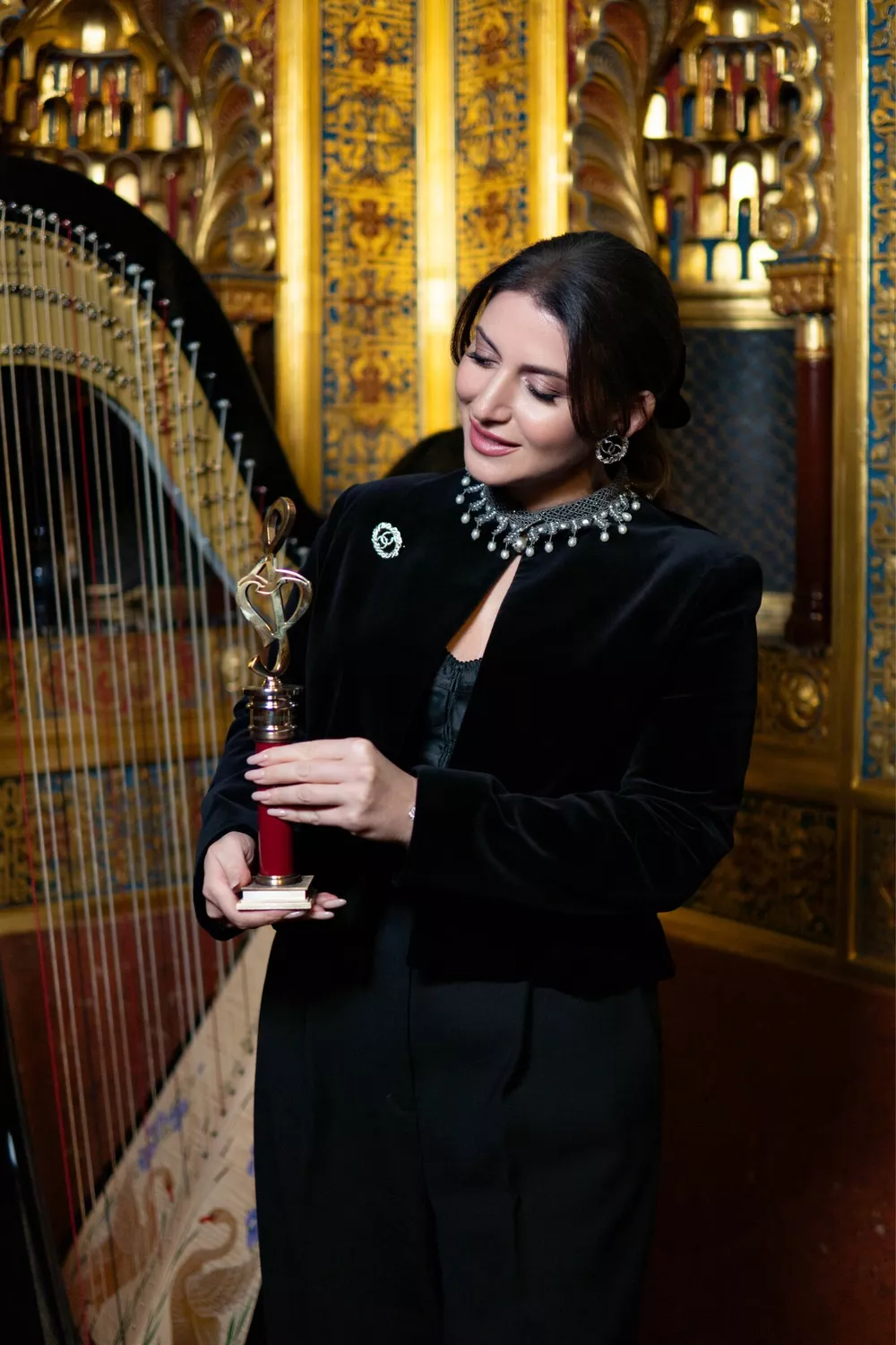 Жасмин получила престижную театральную премию