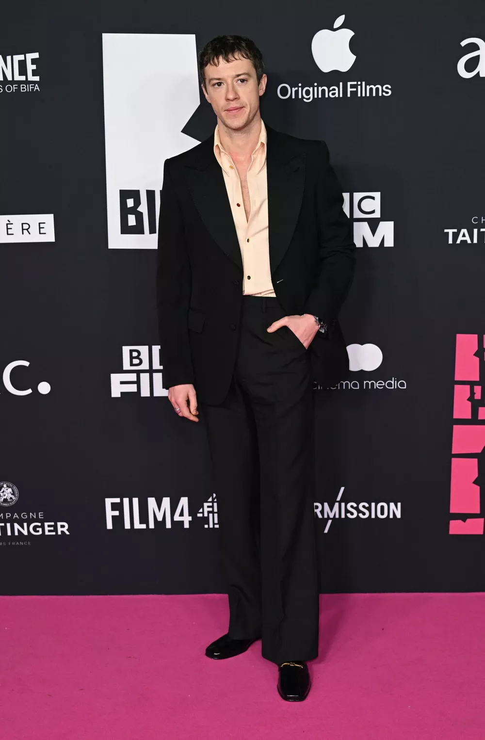 Александр Скарсгард, Кэри Маллиган, Пол Мескал и другие кинозвезды на British Independent Film Awards