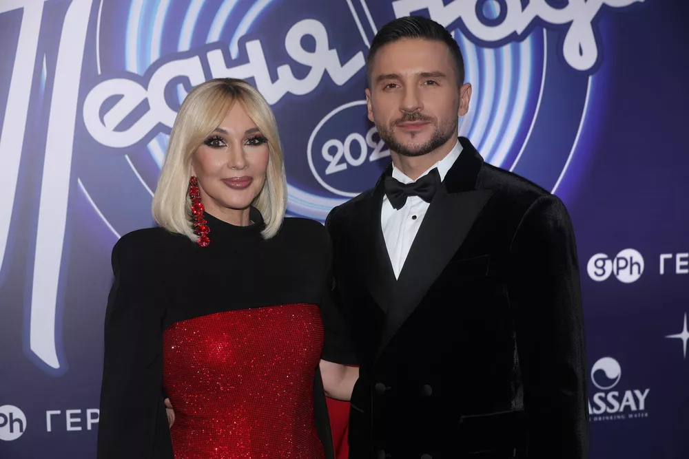 Алсу, Киркоров, Чеботина и другие: легенды на "Песне года-2025"
Алсу, Киркоров, Чеботина и другие: легенды на "Песне года-2025"