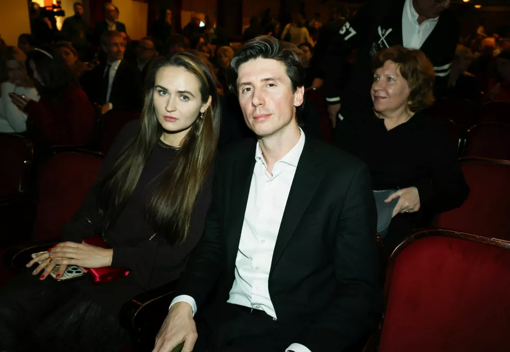 Аня Чиповская, Антон Хабаров, Нонна Гришаева на церемонии вручения премии "Звезда Театрала" Аня Чиповская, Антон Хабаров, Нонна Гришаева на церемонии вручения премии "Звезда Театрала"