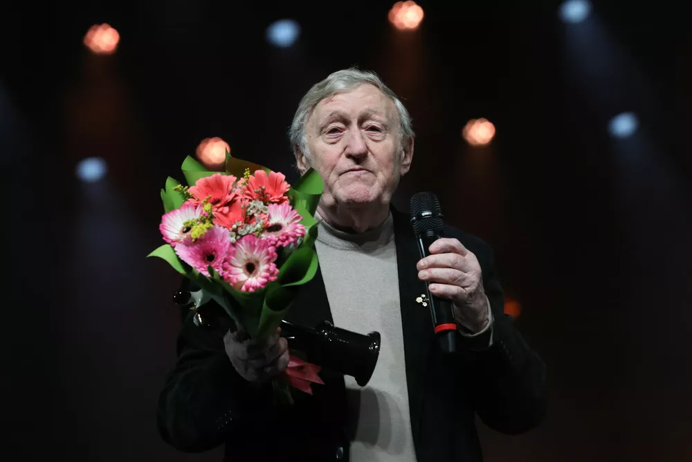 Аня Чиповская, Антон Хабаров, Нонна Гришаева на церемонии вручения премии "Звезда Театрала" Аня Чиповская, Антон Хабаров, Нонна Гришаева на церемонии вручения премии "Звезда Театрала"