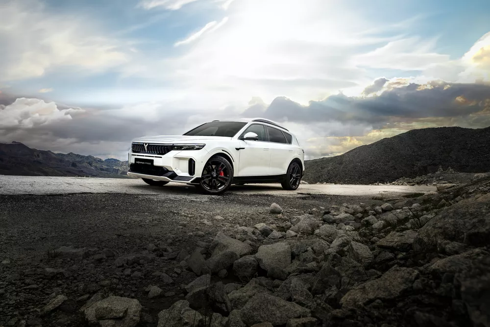 Внедорожники Jetour и iCaur, кроссовер Jaecoo, старт продаж Voyah и Hongqi на ГУМ-катке – главные события в мире авто