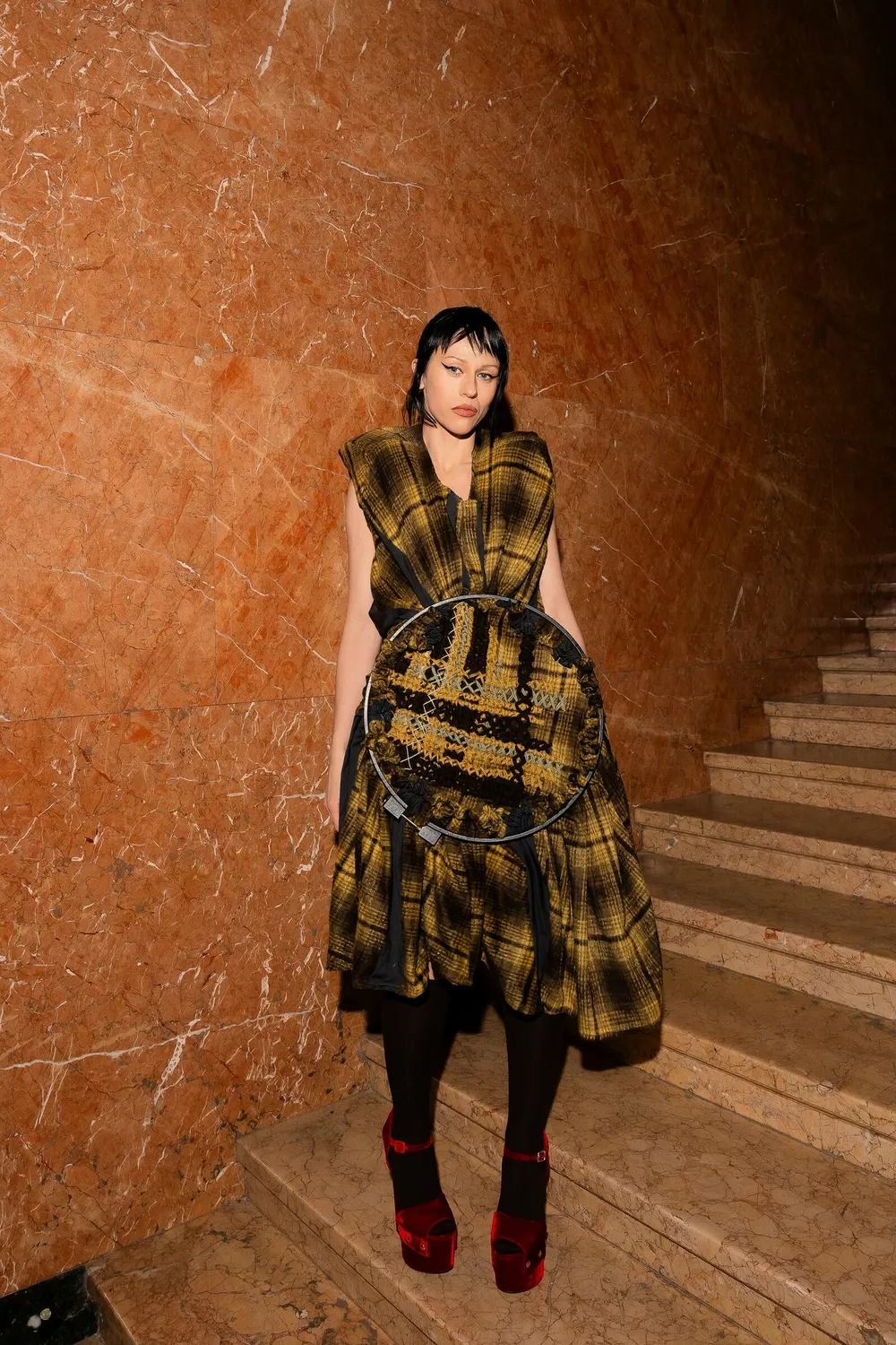 Баста, Катя IOWA, Софья и Константин Эрнст: звездные гости открытия выставки "Марк Шагал. Радость земного притяжения"
Баста, Катя IOWA, Софья и Константин Эрнст: звездные гости открытия выставки "Марк Шагал. Радость земного притяжения"