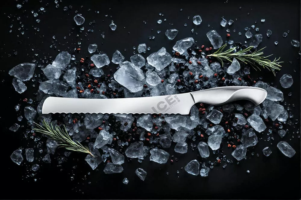 Детали в эстетике тихой роскоши и совершенные handmade-формы: чем украсить интерьер к Новому году