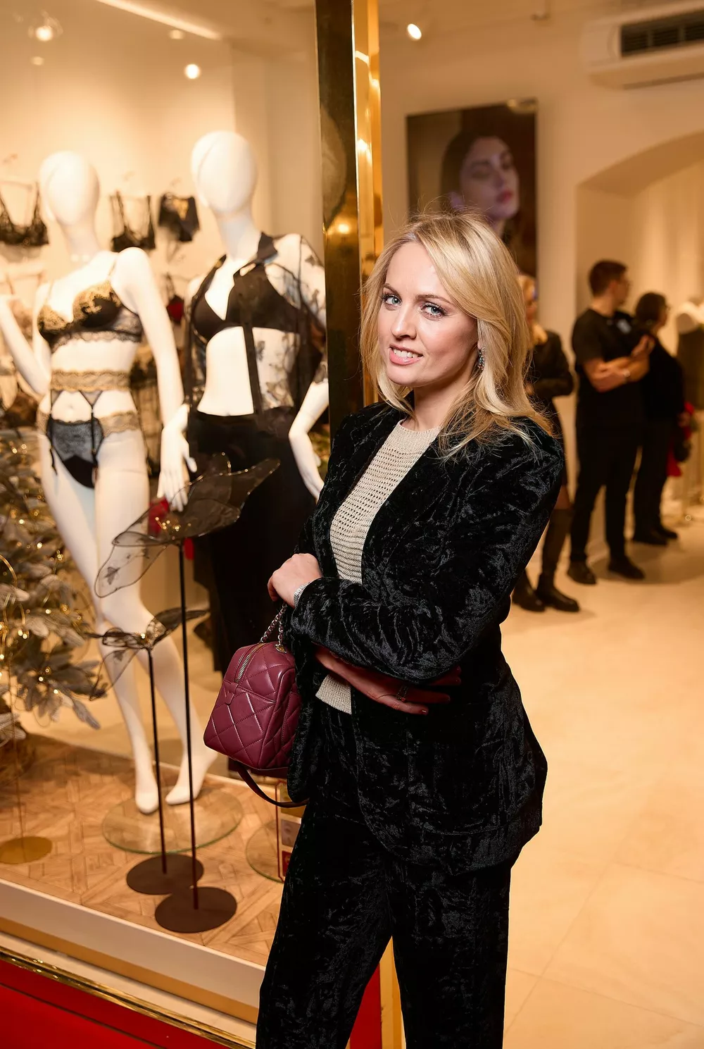 Екатерина Климова, Дарья Екамасова и Александра Ребенок на открытии бельевого бутика Екатерина Климова, Дарья Екамасова и Александра Ребенок на открытии бельевого бутика