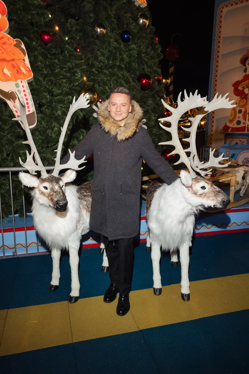 Филипп Киркоров, Юлия и Анна Пересильд, Татьяна Навка и другие на открытии ГУМ-катка