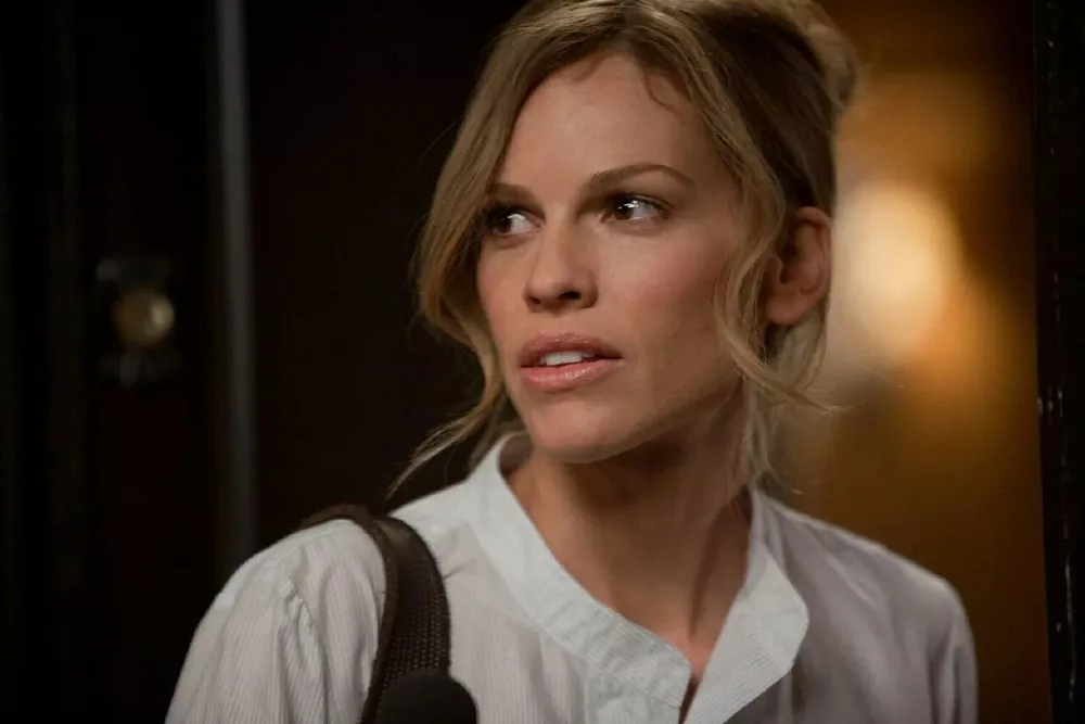 Хилари Суонк извинилась перед поклонницей с тяжелобольными детьми — что произошло
Хилари Суонк извинилась перед поклонницей с тяжелобольными детьми — что произошло