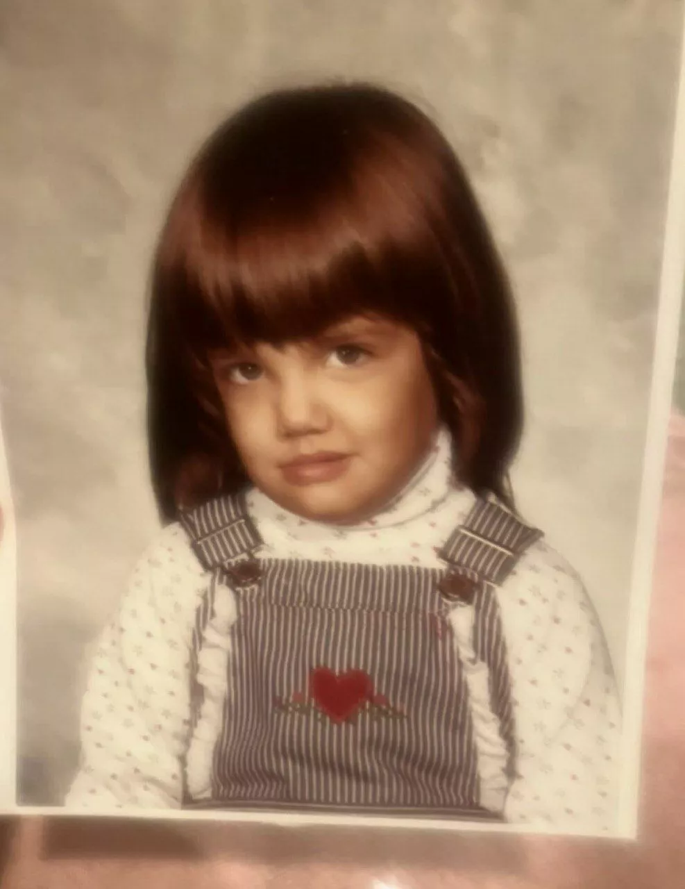 Как Кэти Холмс выглядела в детстве &mdash; редкое фото из семейного альбома звезды