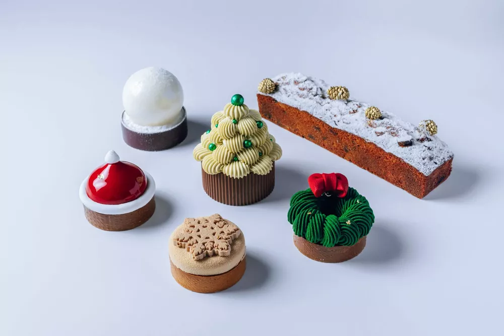 Мы любим поесть: доставка к новогоднему столу, авторские торты и десерты, знаменитые картины в супермаркете и необычный адвент-календарь