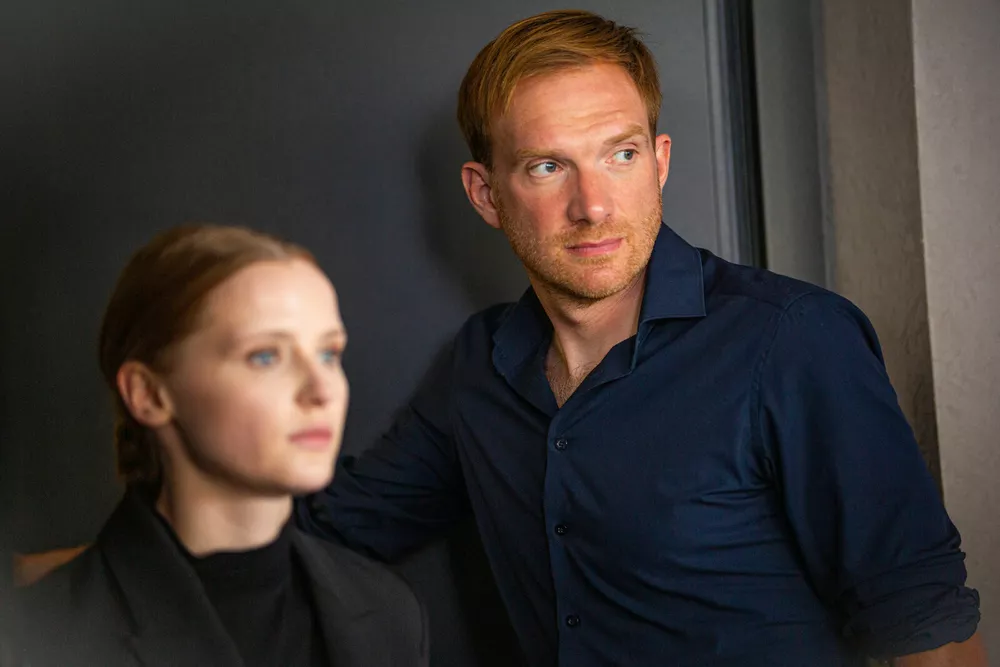 Первый шаг в терапию: 7 фильмов и сериалов, в которых говорят о психологических травмах и синдромах без купюр Первый шаг в терапию: 7 фильмов и сериалов, в которых говорят о психологических травмах и синдромах без купюр