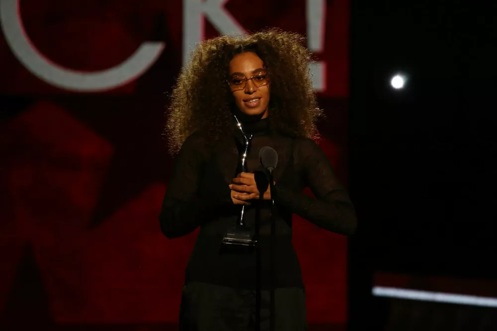 Арета Франклин, София Вергара, Соланж Ноулз: 8 знаменитостей, которые обзавелись детьми до 20-ти