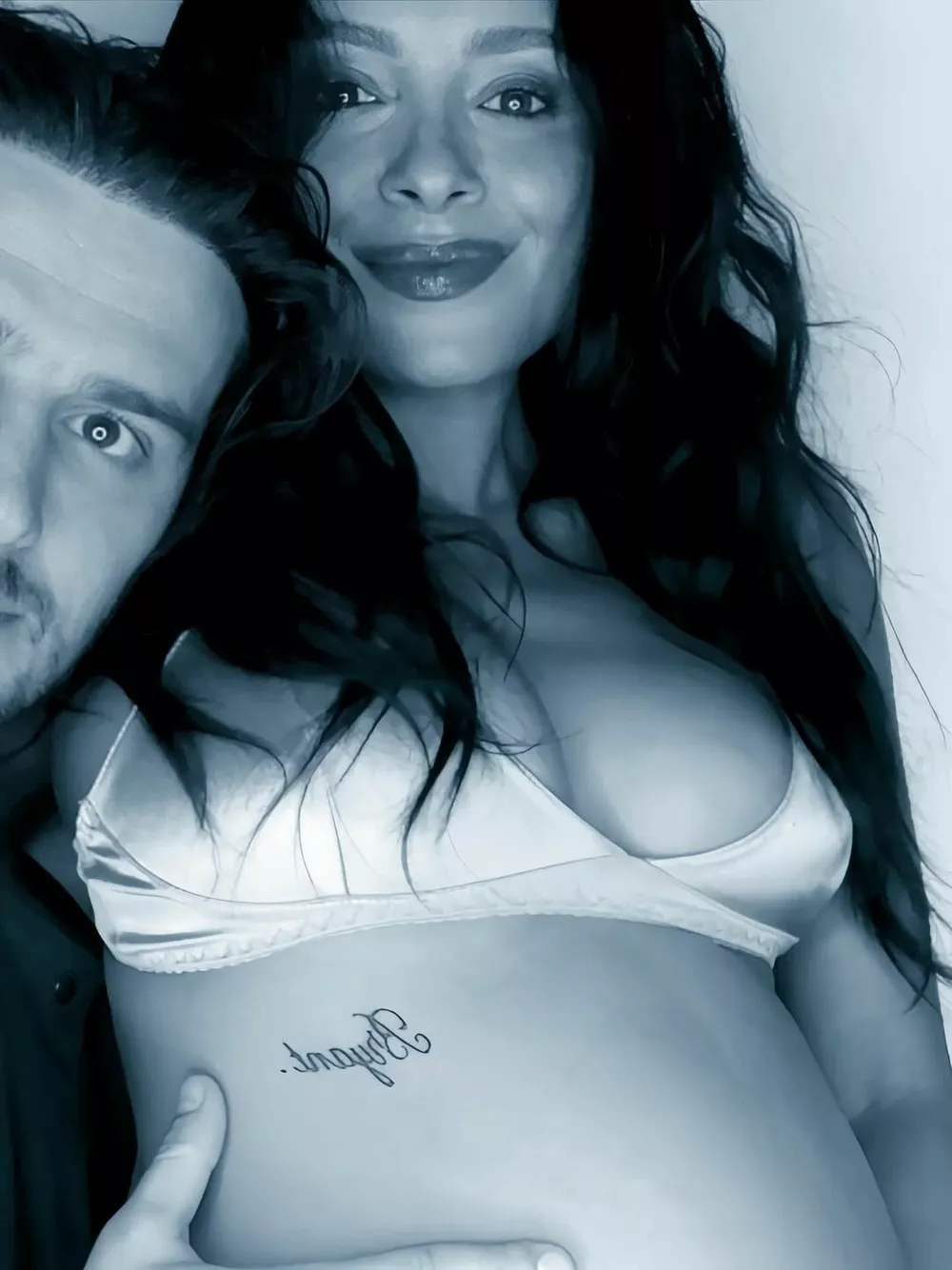 Звезда “Дневников вампира” Кэт Грэм беременна первенцем