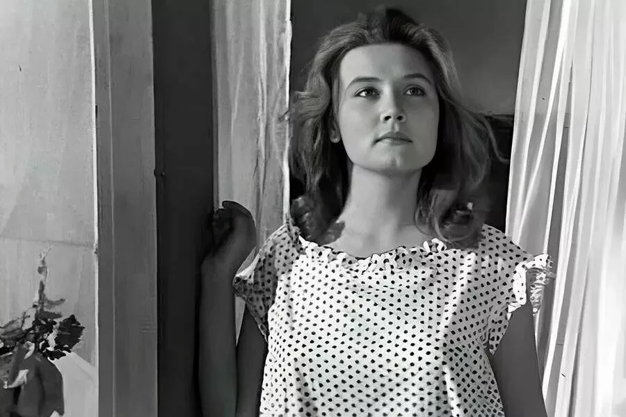 Звезды прощаются с Верой Алентовой