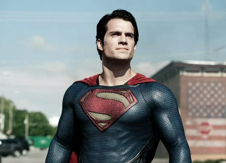 Мое время носить плащ прошло: Генри Кавилл отказался возвращаться к роли Супермена