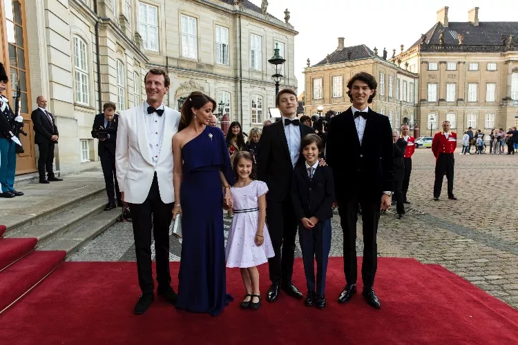 Принц Дании Иоахим отметил свое 50-летие в кругу семьи