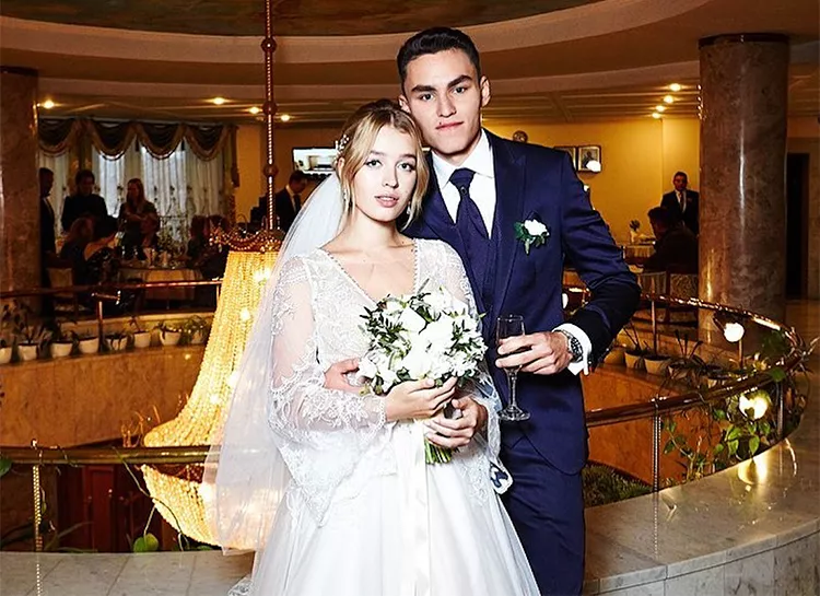 19-летний сын солиста Иванушек International Кирилла Андреева женился: фото со свадьбы и венчания