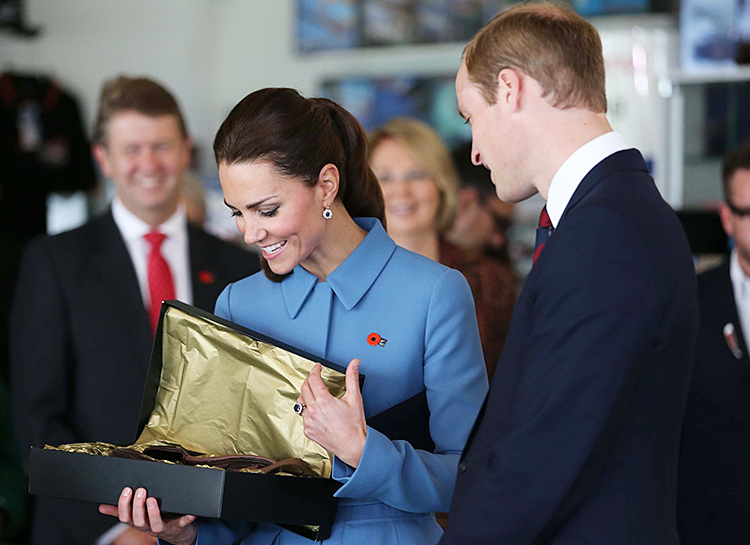 Стало известно, что Кейт Миддлтон получила в подарок на день рождения от принцев Уильяма, Гарри и Меган Маркл