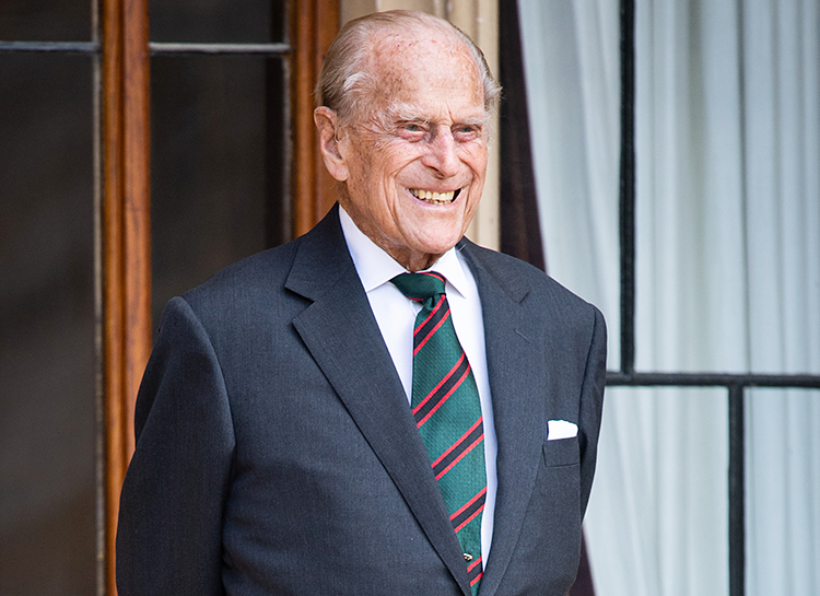 99-летний принц Филипп впервые за долгое время вышел в свет ради герцогини Камиллы