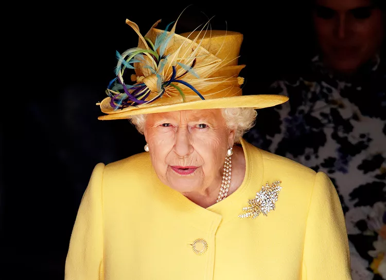 Как проводит карантин королева Елизавета II: просмотр новостей, запрет на верховую езду и другие детали