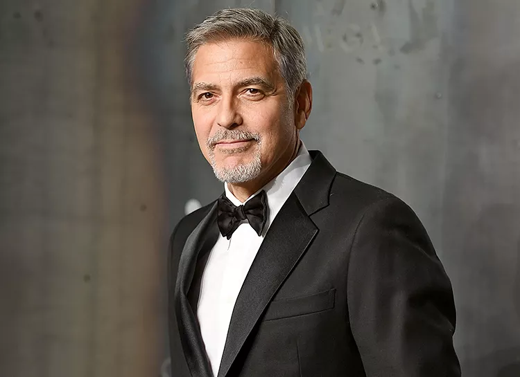 Джордж Клуни написал эссе на тему расизма: Это наша личная пандемия, и за 400 лет мы так и не нашли лекарства