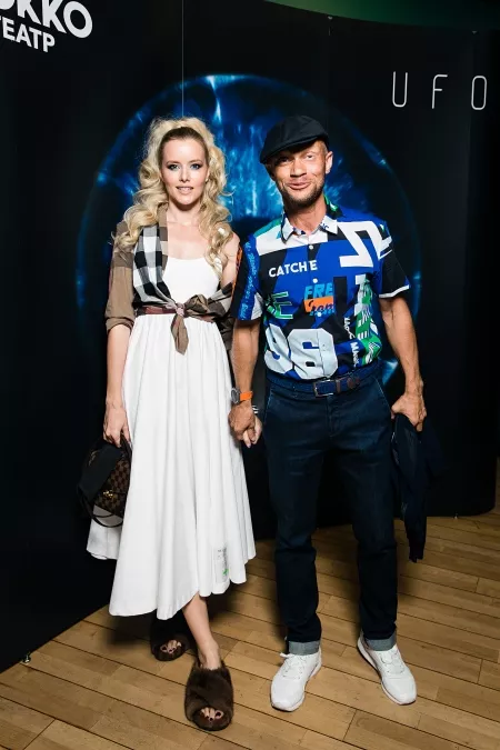 Дмитрий Хрусталев с супругой