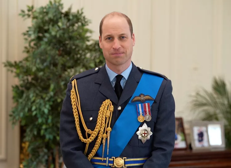 Принц Уильям в военной форме записал видеообращение по особенному поводу