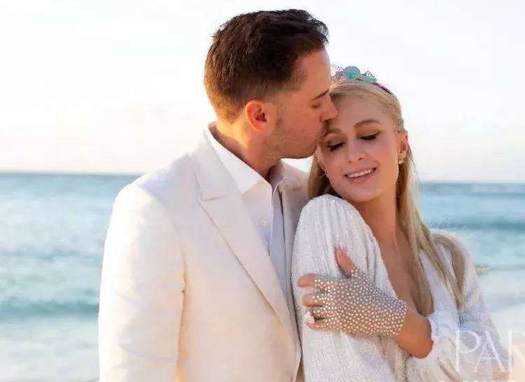 Не мелочится: Пэрис Хилтон раскрыла секреты предстоящей свадьбы
