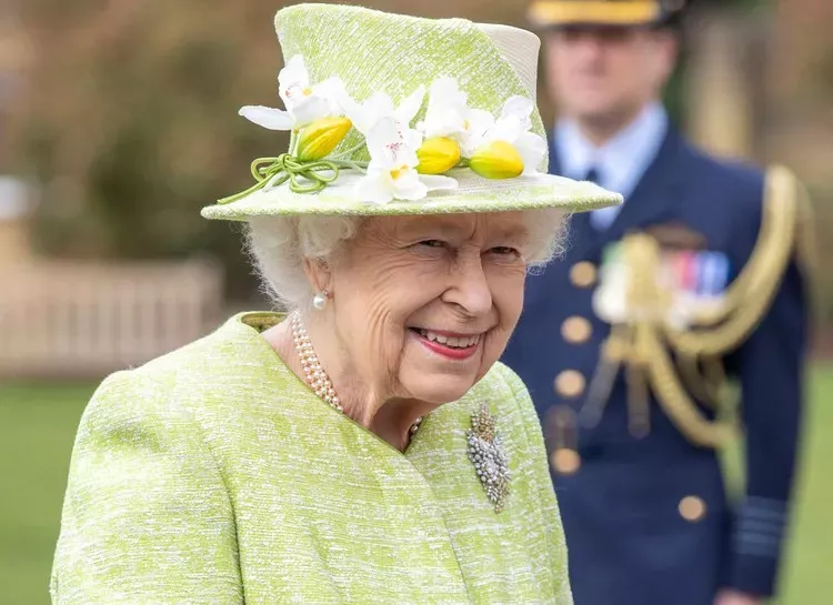 Королева Елизавета II совершила первый публичный выход в 2021 году в годовщину мегзита