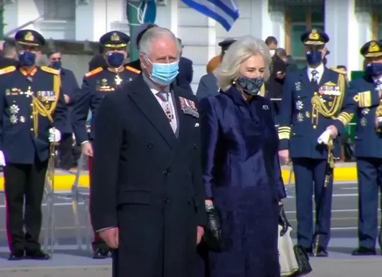 На родину принца Филиппа: принц Чарльз и герцогиня Камилла прибыли с двухдневным визитом в Грецию