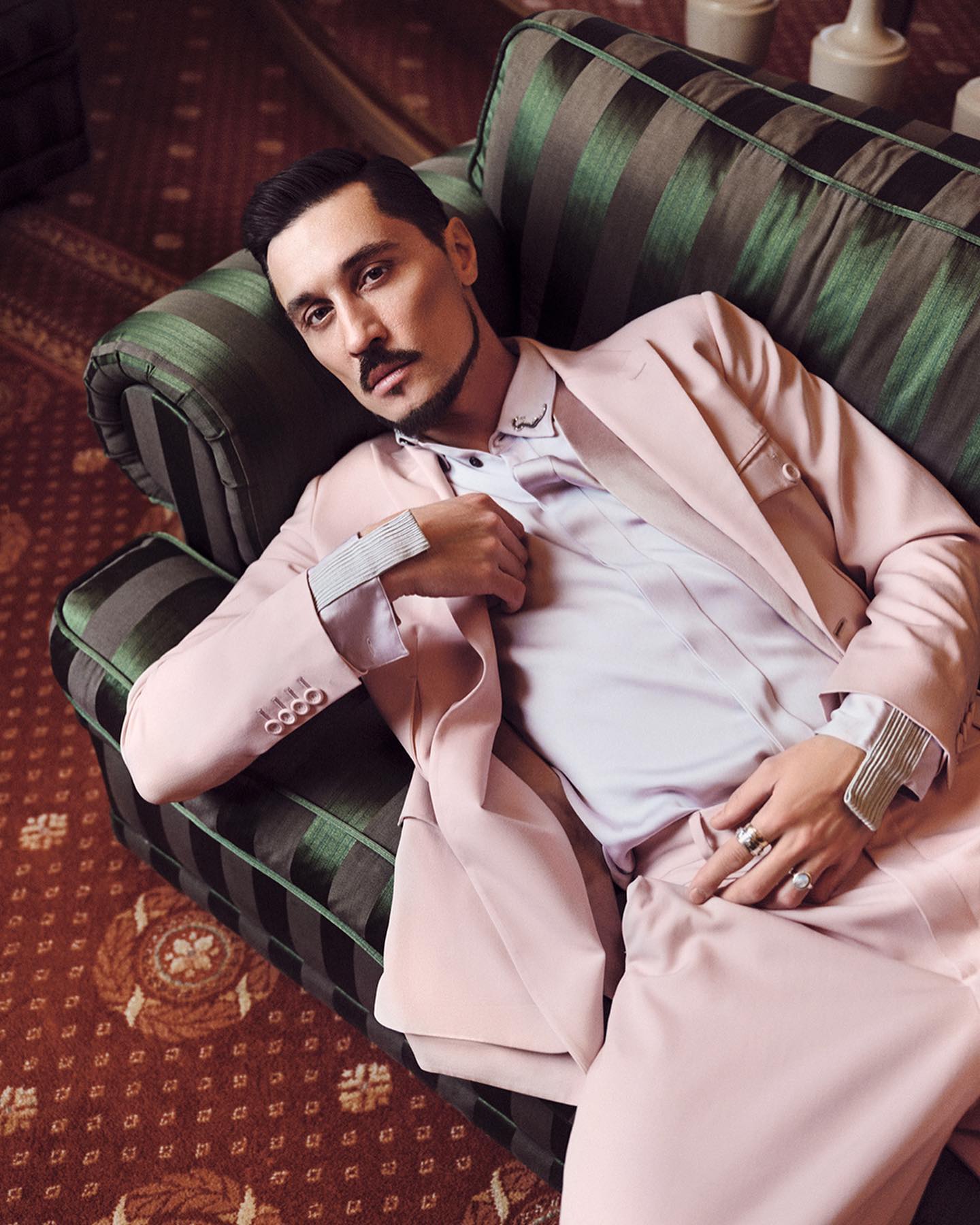 Дима Билан отпраздновал важную для своей карьеры дату — 25 лет на сцене. С какими мыслями и мечтами артист подошел к этому моменту жизни — в интервью HELLO!Читайте по ссылке в описании👉🏻 @hello__ru #hello_ru #hello_russia Интервью: Марина Савельева @marina_savelieva_Фото: Ольга Бови/@olgabovi_Стиль: Ксения Доркина/@chuchukaМейк и причёска: Светлана Шайда/@s_shayda Продюсер: Ольга Закатова/@olga__zakatova Асситент фотографа: Павел Веденькин/@kometa_rent Асситент стилиста: Елизавета Шишкина/@sad_shishkinaАсситенты продюсера: Елизавета Кондакова/@kondakovali_София Расторгуева/@s.rastorgueva_