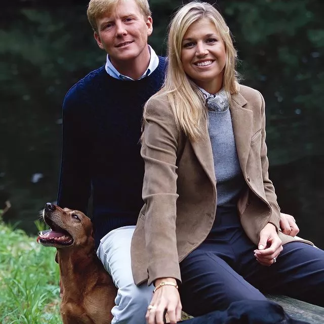 2 февраля исполнилось 20 лет со дня свадьбы самой жизнерадостной монаршей пары современности — короля Нидерландов Виллема-Александра и королевы Максимы 🇳🇱По ссылке в описании профиля вспоминаем, с чего начиналась эта история любви 👉🏻 @hello__ru #hello_ru #hello_russia