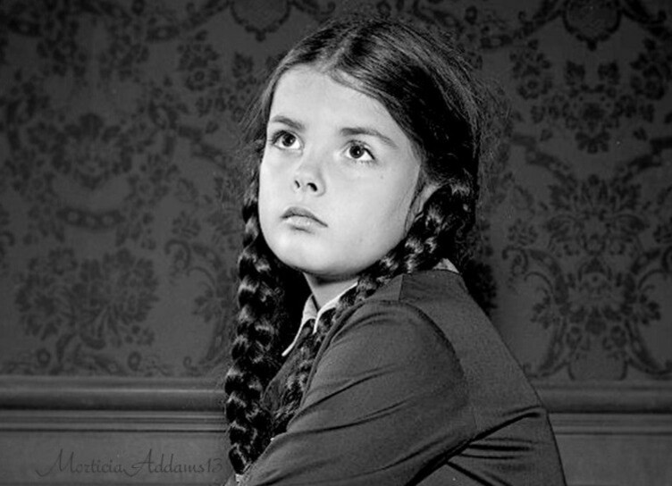 Ушла из жизни исполнительница роли Уэнсдэй в "Семейке Аддамс" 60-х Лиза Лоринг