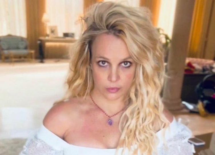 Britney Spears spoke about her mental health and explained why she deleted her social media account