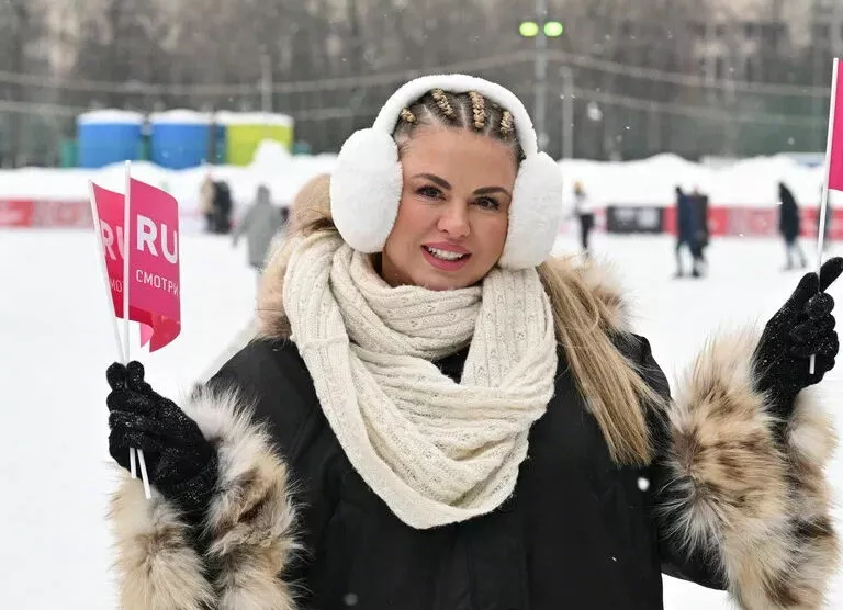 Певица Анна Семенович снялась в купальнике - fitdiets.ru | Новости
