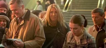 Кадры из сериала quotКоронаquot