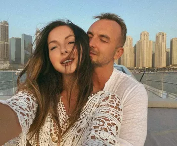 Нюша с мужем