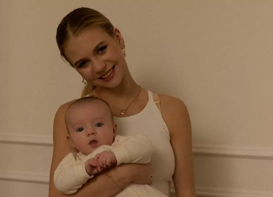 Александра Трусова завела аккаунт в соцсетях маленькому сыну