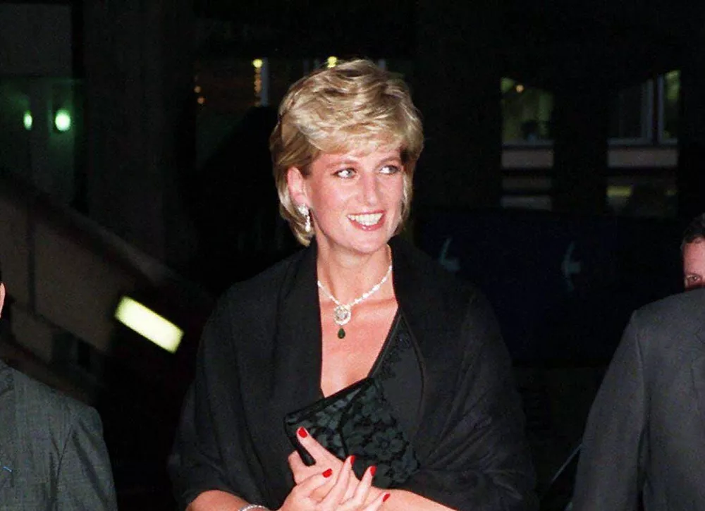 Астролог принцессы Дианы дала важные советы на 2026-й